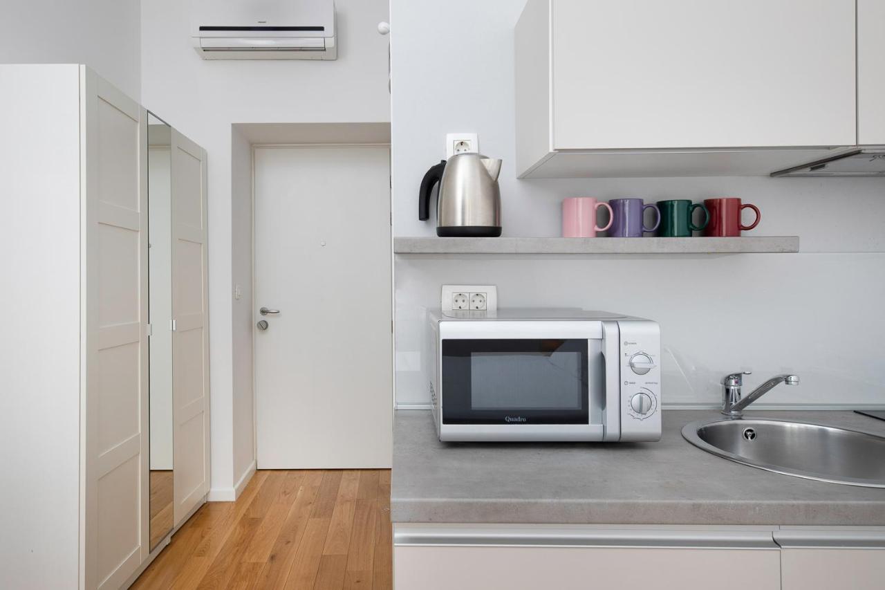 Modern Studio Near Park Zrinjevac And Main Square ザグレブ エクステリア 写真